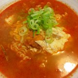 ハーブたっぷり☆トムヤムクンラーメン